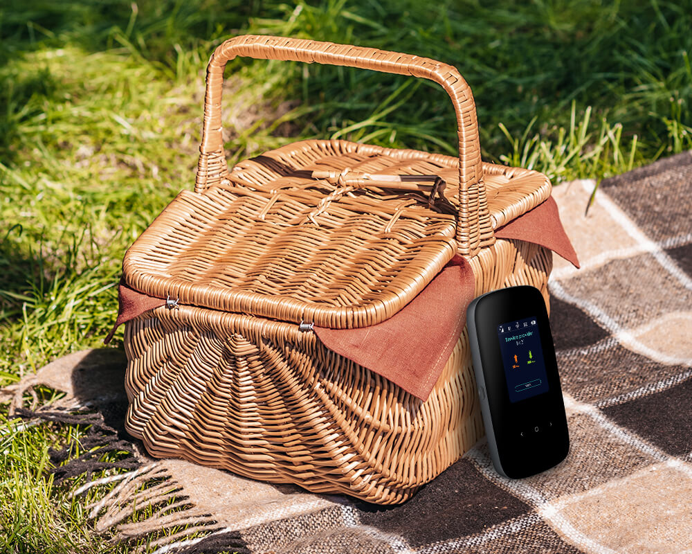 LTE2566-M634, Designed to be at your side wherever you go and can be easily taken in a handbag or a pocket