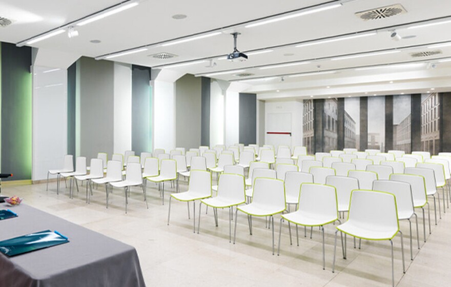 Upgrading Network Speed, Security, and Guest Satisfaction at Italian Hotel
