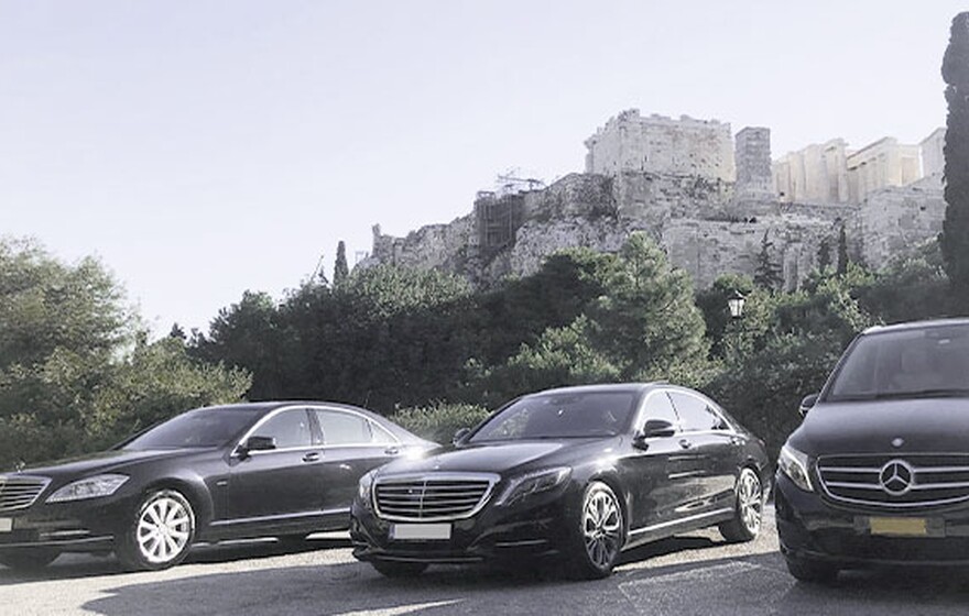 Zyxel case study: Greek tour operator Private Best Travel connects 3 sites using Zyxel Nebula, 5G routers, WiFi 7 APs, VPNs