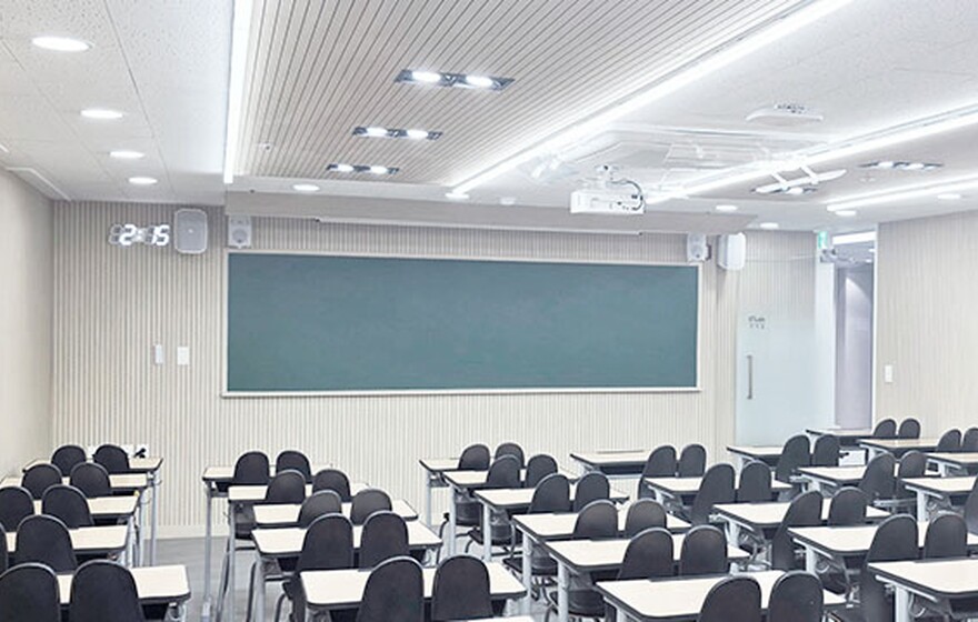 Zyxel case study: A Korean academy deploys WiFi 7 APs and USG FLEX firewalls for high-density digital learning.