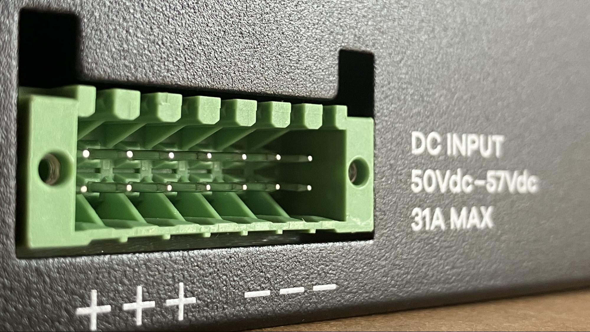 External DC input of the switch